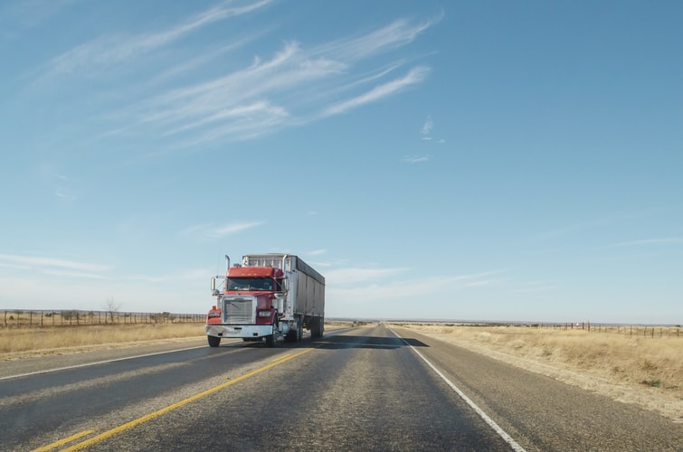 Commercial Truck Drivers Are at a Higher Risk For Sleep Apnea Than Previously Thought